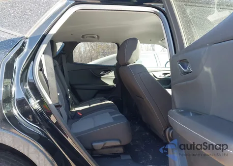 2025 Chevrolet Blazer Awd 2Lt z USA, uszkodzony, nr VIN 3GNKBHR45SS206165